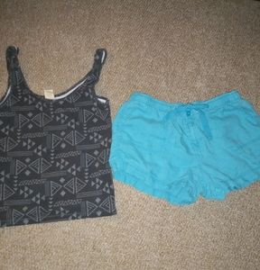 Women's Size Large Outfit